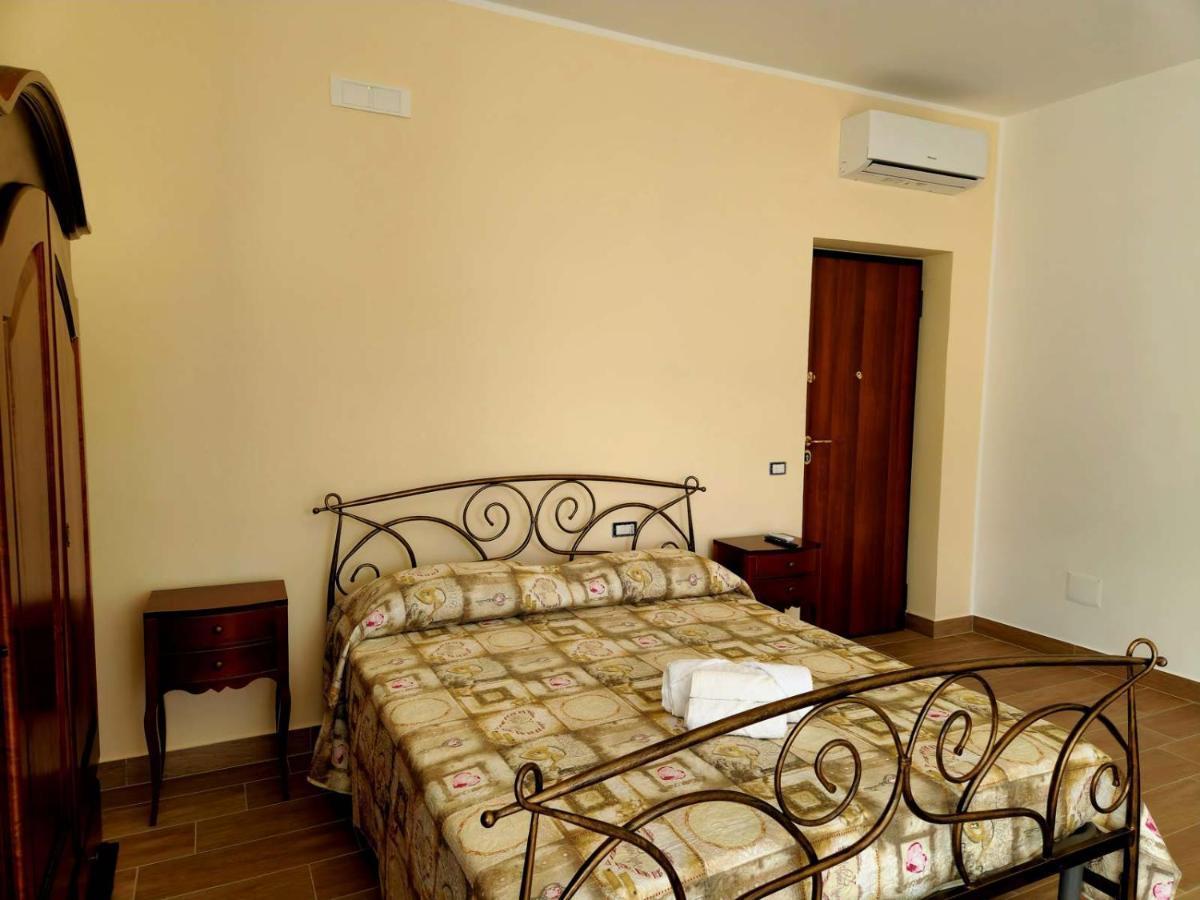 Pietra Del Colle Agriturismo Altavilla Silentina Eksteriør billede